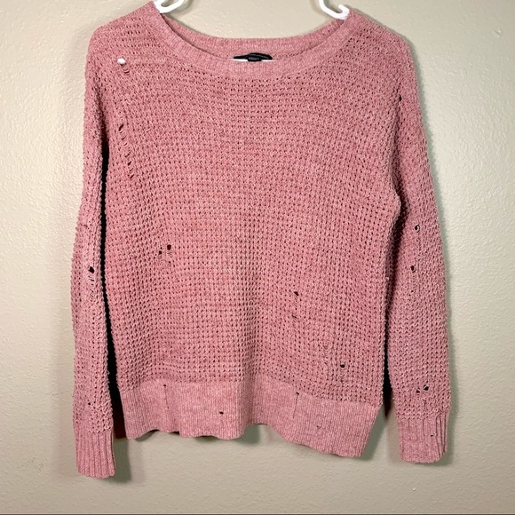 American Eagle Soft/Fuzzy Pink Knitted Distressed Crew Neck Sweater - Size XS - Picture 2 of 13